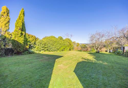 West Harbour, Land Goldmine in Sought After West Harbour, Property ID: 916494 | Barfoot & Thompson