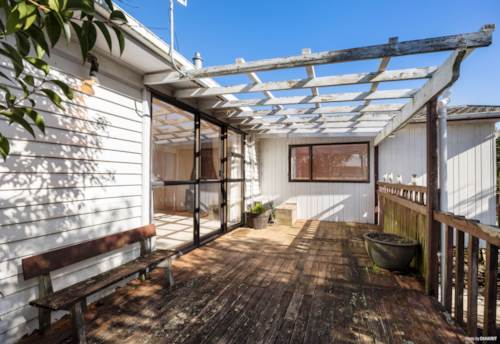 Hillsborough, Opportunity on Hillsborough’s Golden Ridge, Property ID: 916775 | Barfoot & Thompson