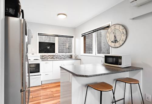 Devonport, Central Devonport: Renovated Brick & Tile Charm, Property ID: 917141 | Barfoot & Thompson