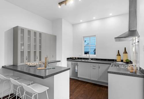 Ellerslie, Delightful Freehold Villa, Property ID: 916486 | Barfoot & Thompson