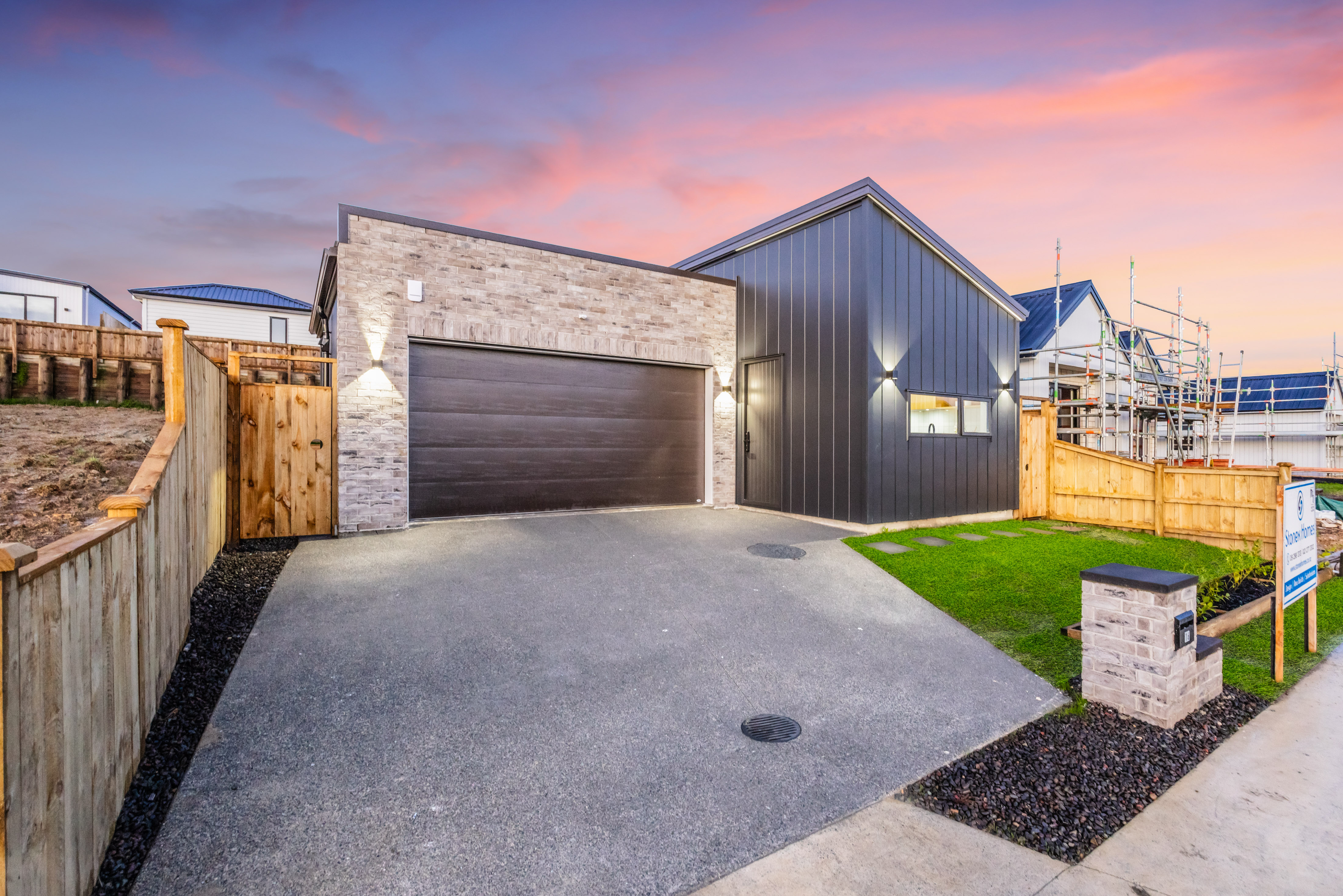 16 Bannockburn Road
