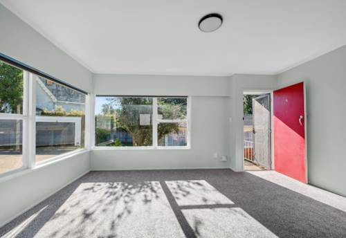 Devonport, Central Devonport: Renovated Brick & Tile Charm, Property ID: 917141 | Barfoot & Thompson