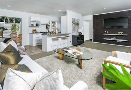 Orewa, **Clear Instructions from Vendor Must Sell**, Property ID: 917171 | Barfoot & Thompson