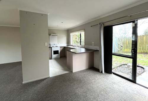 Pukekohe, Everything You Need For Easy Living., Property ID: 46000176 | Barfoot & Thompson