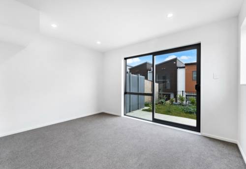 Henderson, Price Slashed – Now Just $550,000!, Property ID: 917325 | Barfoot & Thompson