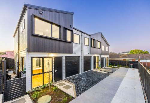 Papatoetoe, Brand New Corner lot, Extra Parking, Outdoor Space, Property ID: 916541 | Barfoot & Thompson