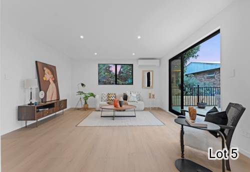 Mt Wellington, Brand New Freehold Duplex Semi-detached Townhouse, Property ID: 917623 | Barfoot & Thompson