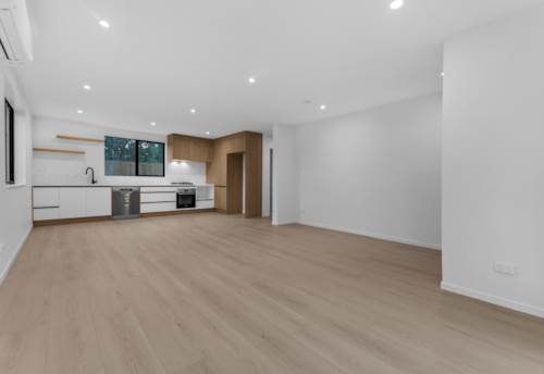 Mt Wellington, Brand New Freehold End Duplex Townhouse, Property ID: 917628 | Barfoot & Thompson