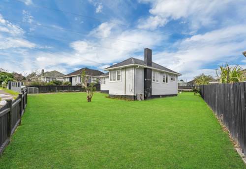 Otara, BIG LAND, CONVENIENT LOCATION! , Property ID: 917645 | Barfoot & Thompson