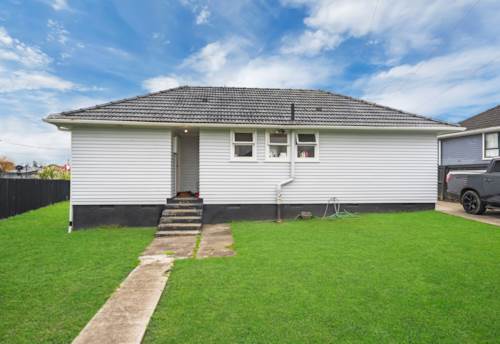 Otara, BIG LAND, CONVENIENT LOCATION! , Property ID: 917645 | Barfoot & Thompson