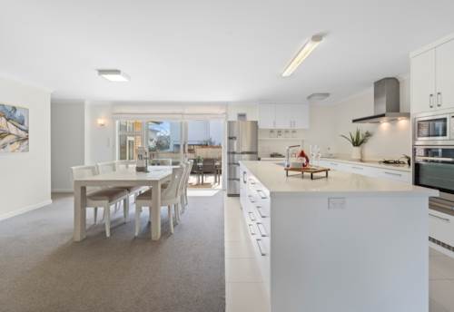 Pinehill, Single Level Charmer in Rangi Zone, Property ID: 916332 | Barfoot & Thompson