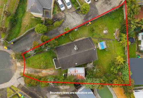 Te Atatu South, Freehold Property, Huge Potential–Prime Location!, Property ID: 917761 | Barfoot & Thompson