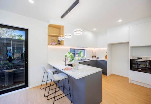 Henderson, Standalone/Modern Living in Prime Location, Property ID: 918050 | Barfoot & Thompson