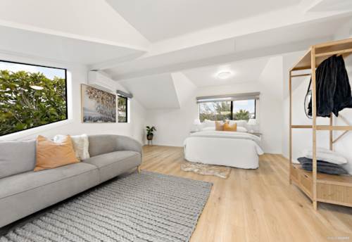 West Harbour, Multi purposes Family home in Schools' Zone, Property ID: 917990 | Barfoot & Thompson