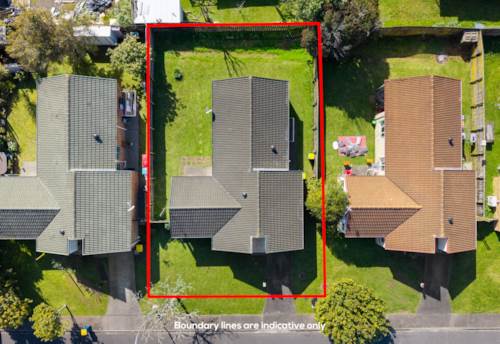 Henderson, BRICK & TILE, FREE STANDING!, Property ID: 918365 | Barfoot & Thompson