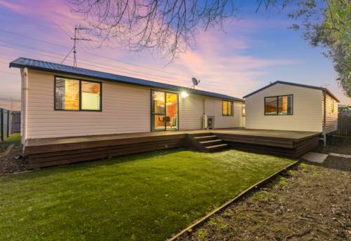 Takanini, Dreaming of Takanini? Start at 40 Airfield Road., Property ID: 918275 | Barfoot & Thompson