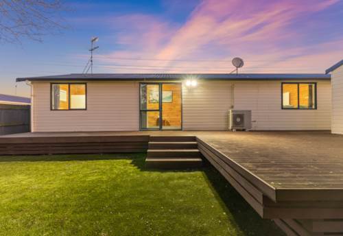 Takanini, Dreaming of Takanini? Start at 40 Airfield Road., Property ID: 918275 | Barfoot & Thompson