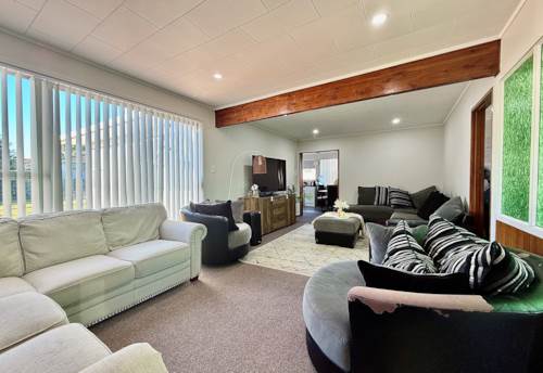 Manurewa, Currently Rented - $1,300 per Week, Property ID: 918662 | Barfoot & Thompson