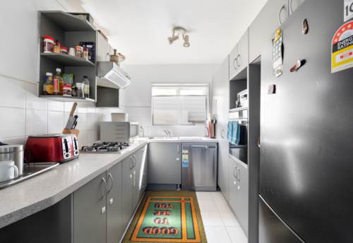 Henderson, MORTGAGEE SALE, Property ID: 916127 | Barfoot & Thompson