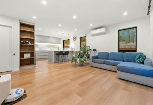 West Harbour, Must be Sold! Modern living at its best, Property ID: 919062 | Barfoot & Thompson