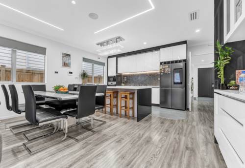 Flat Bush, Dream home awaits!, Property ID: 918459 | Barfoot & Thompson