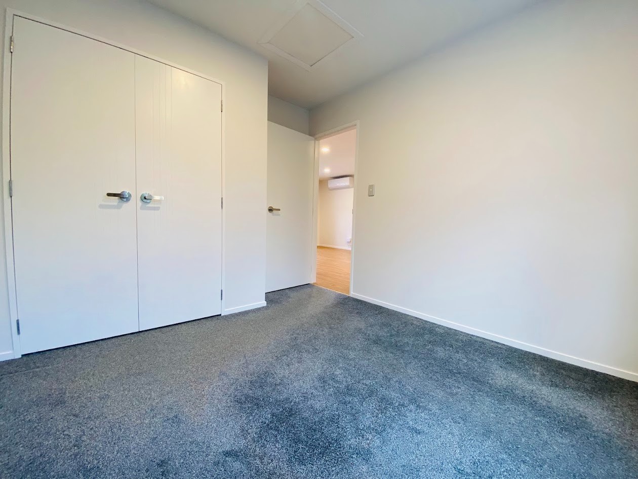 Fantastic Location - Close to Tamaoho School! 5