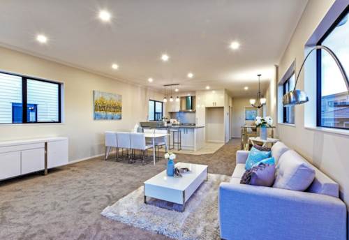 Beachlands, 5 bedroom - 3 bathroom - Double Garage, Property ID: 67003502 | Barfoot & Thompson