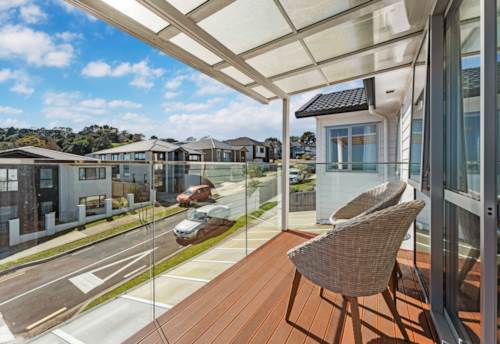 Mission Heights, BETTER THAN NEW!, Property ID: 919233 | Barfoot & Thompson