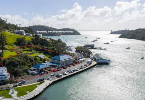 Mangonui, MANGONUI HOTEL, LIQUOR SHOP PLUS LAND, Property ID: 919924 | Barfoot & Thompson