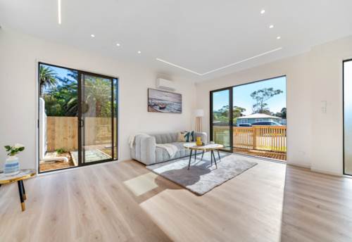 Mangere, Move-In Ready | CCC & Titles Issued!, Property ID: 920082 | Barfoot & Thompson