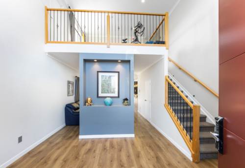 Flat Bush, Rare find in Flat Bush, Property ID: 919634 | Barfoot & Thompson