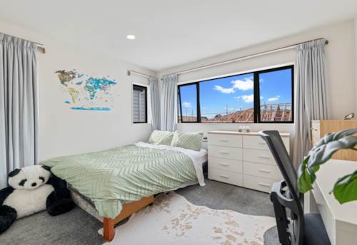 Papatoetoe, Modern Living in a Prime Location, Property ID: 919913 | Barfoot & Thompson