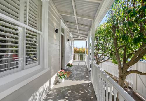 Devonport, IT'S A DARLING!, Property ID: 918641 | Barfoot & Thompson