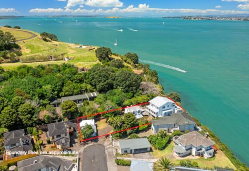 Devonport, A Unique Home, Unparalleled Views and 1047sqm, Property ID: 919955 | Barfoot & Thompson