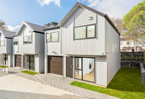 West Harbour, Urgent Unbeatable Value, Freehold Standalone Homes, Property ID: 920373 | Barfoot & Thompson