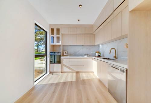 Mangere Bridge, Brand-New Home – Ready for You!, Property ID: 920462 | Barfoot & Thompson