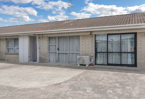 Papatoetoe, HOME IN SUPERB LOCATION!, Property ID: 920226 | Barfoot & Thompson