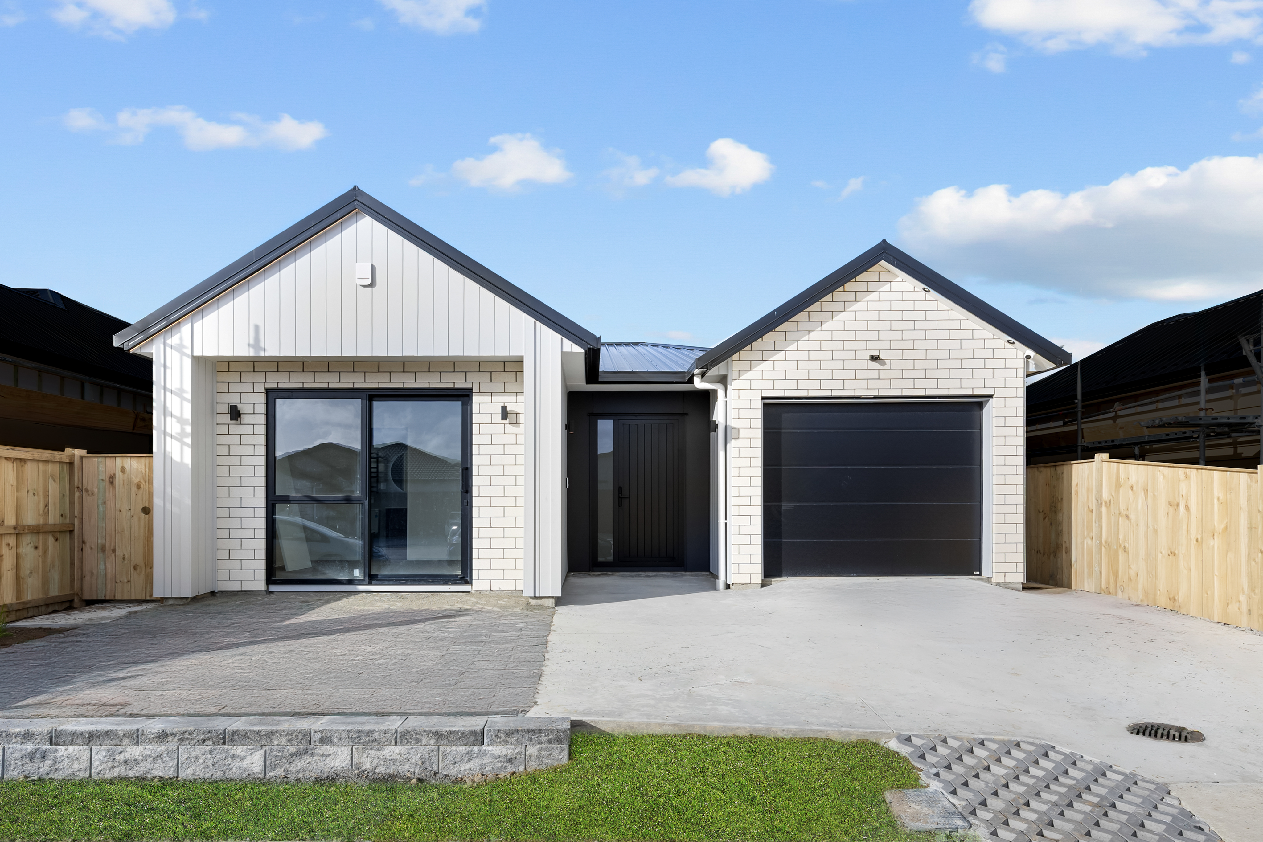 10 Bannockburn Road