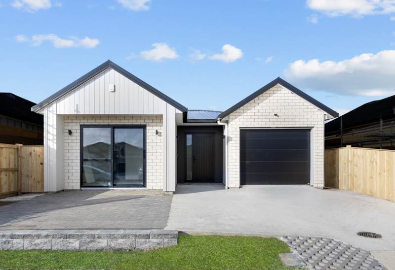 10 Bannockburn Road