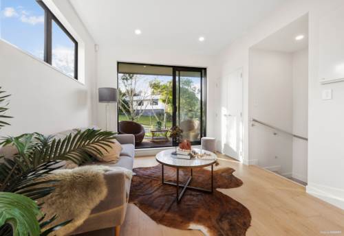 West Harbour, 3k Vouch Give-Away* + 110m2 Floor area , Property ID: 920619 | Barfoot & Thompson