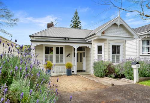 Devonport, FAMILY VILLA - ROOM TO GROW!, Property ID: 920545 | Barfoot & Thompson