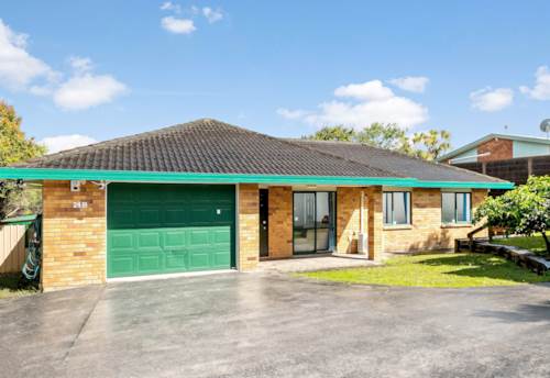 Henderson, Motivated Vendor – Must Sell Before Christmas!, Property ID: 919906 | Barfoot & Thompson