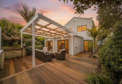 West Harbour, Australia Bound - Must Be Sold!, Property ID: 919374 | Barfoot & Thompson