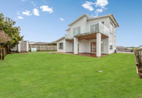 Beachlands, Seventh View Family Living, Property ID: 11021268 | Barfoot & Thompson