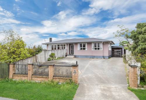 Papatoetoe, Investment Opportunity with Massive Land!, Property ID: 921483 | Barfoot & Thompson