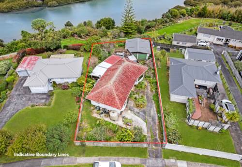 Pakuranga Heights, Perfect for Families or Investors!, Property ID: 921512 | Barfoot & Thompson