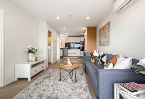 Sandringham, Vacant - Ready to Move In with Car Park!, Property ID: 920662 | Barfoot & Thompson