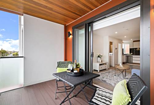 Sandringham, Vacant - Ready to Move In with Car Park!, Property ID: 920662 | Barfoot & Thompson