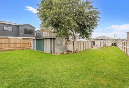 Papatoetoe, FUTURE PROOF YOUR LIFESTYLE, Property ID: 921499 | Barfoot & Thompson