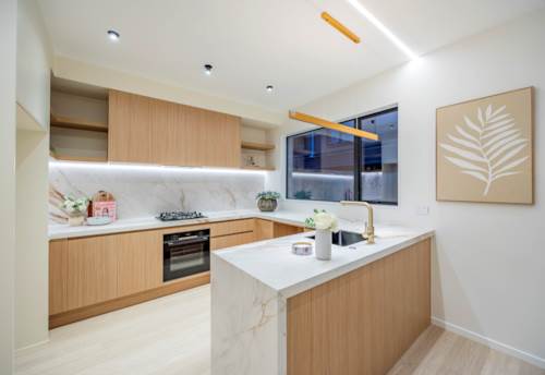 Papatoetoe, Standalone & Freehold,Top-Notch Home Ready for You, Property ID: 921524 | Barfoot & Thompson